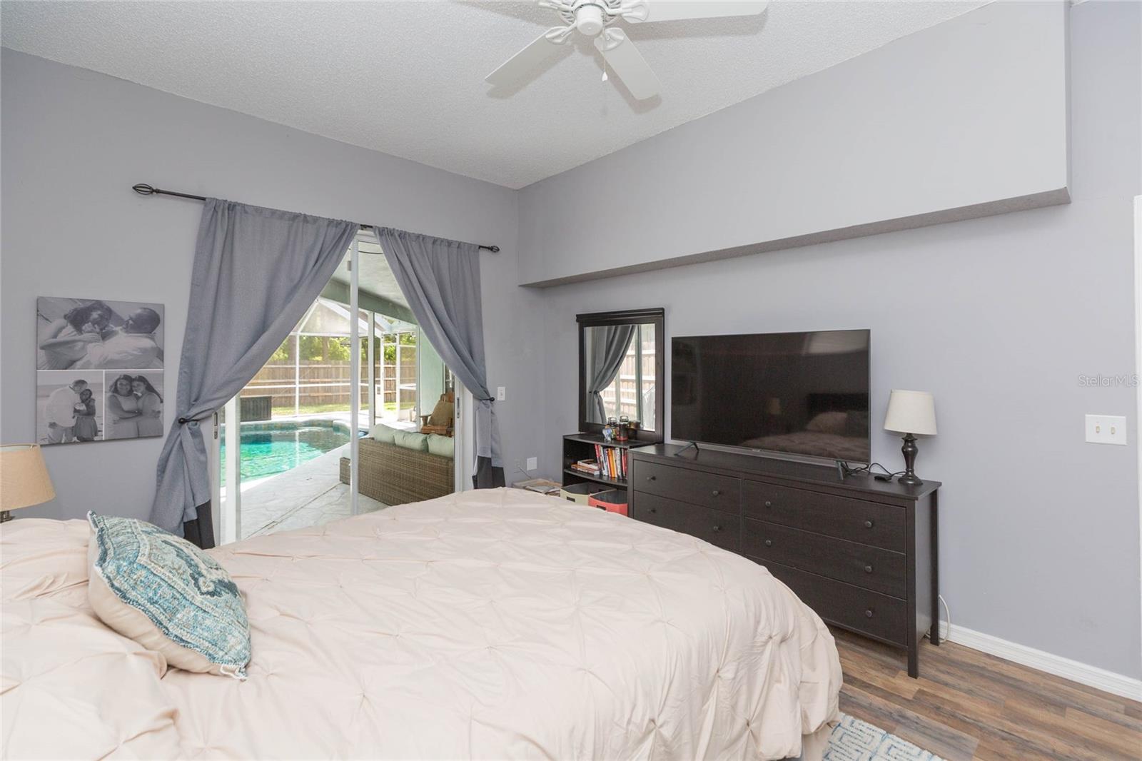 Listing photo id 22 for 9313 Rockrose Drive