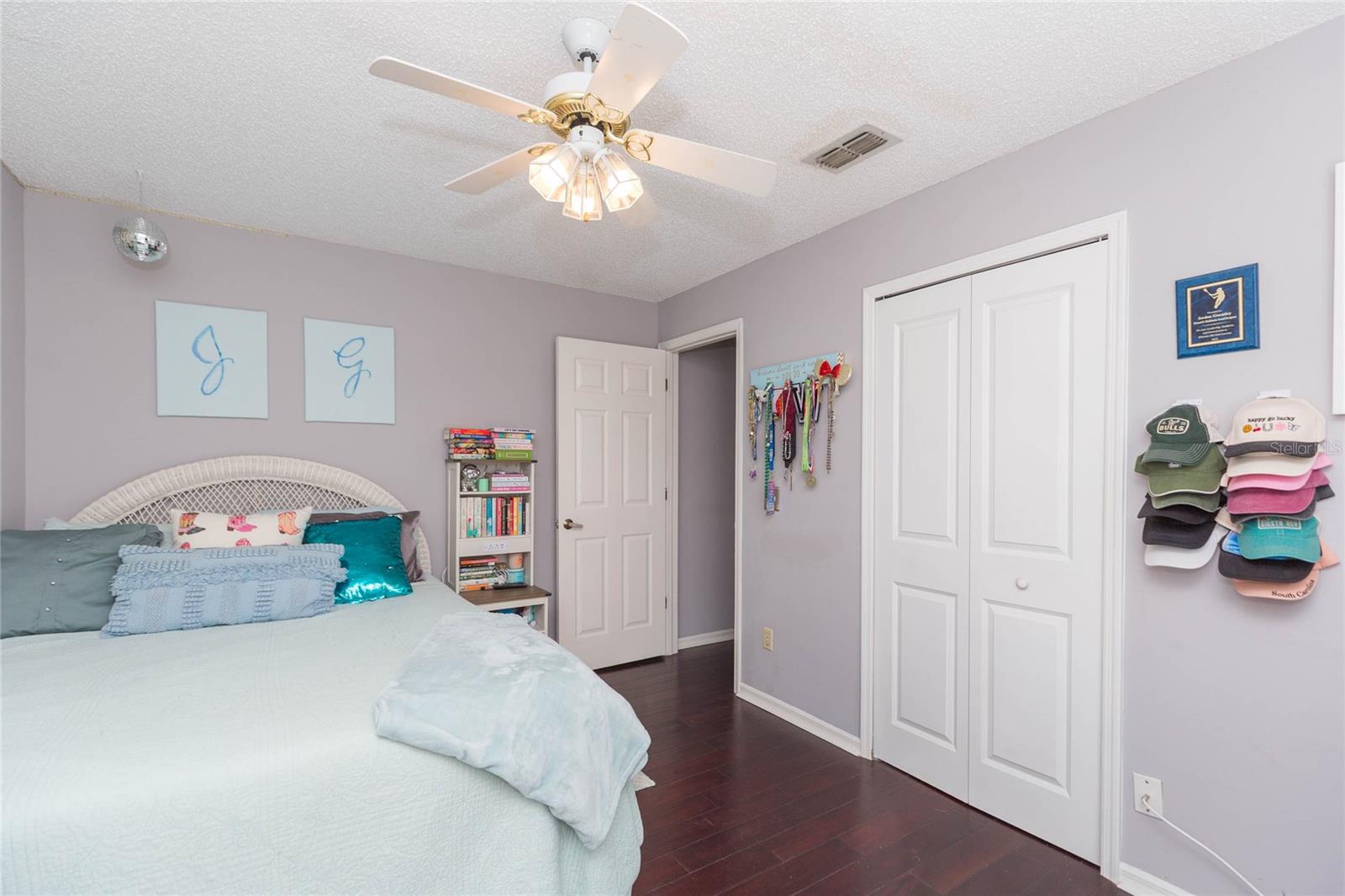 Listing photo id 29 for 9313 Rockrose Drive