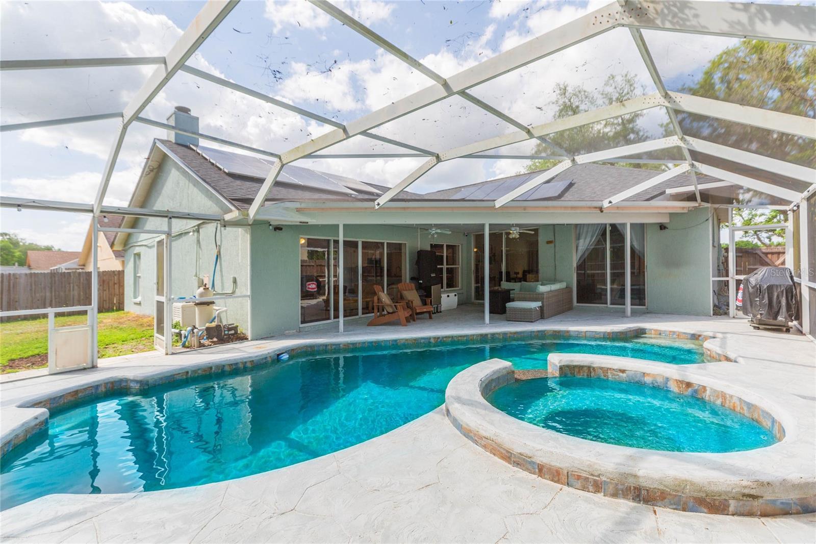 Listing photo id 41 for 9313 Rockrose Drive