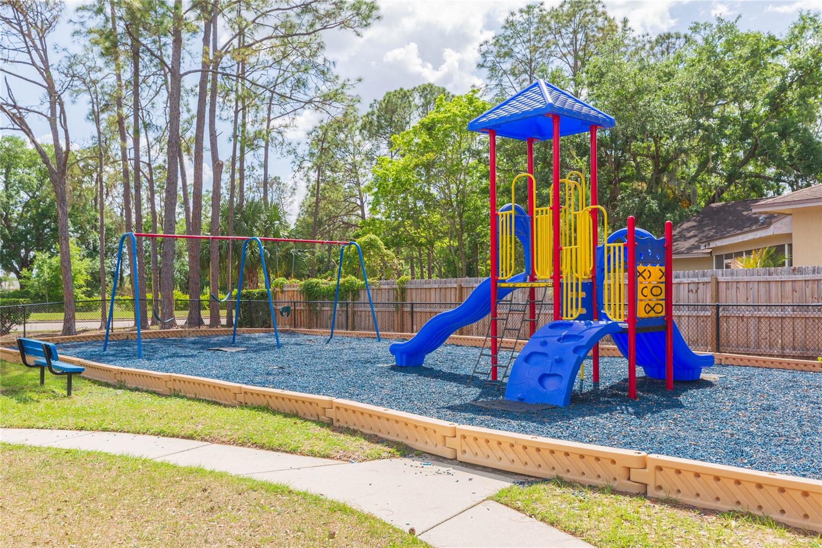 Listing photo id 46 for 9313 Rockrose Drive