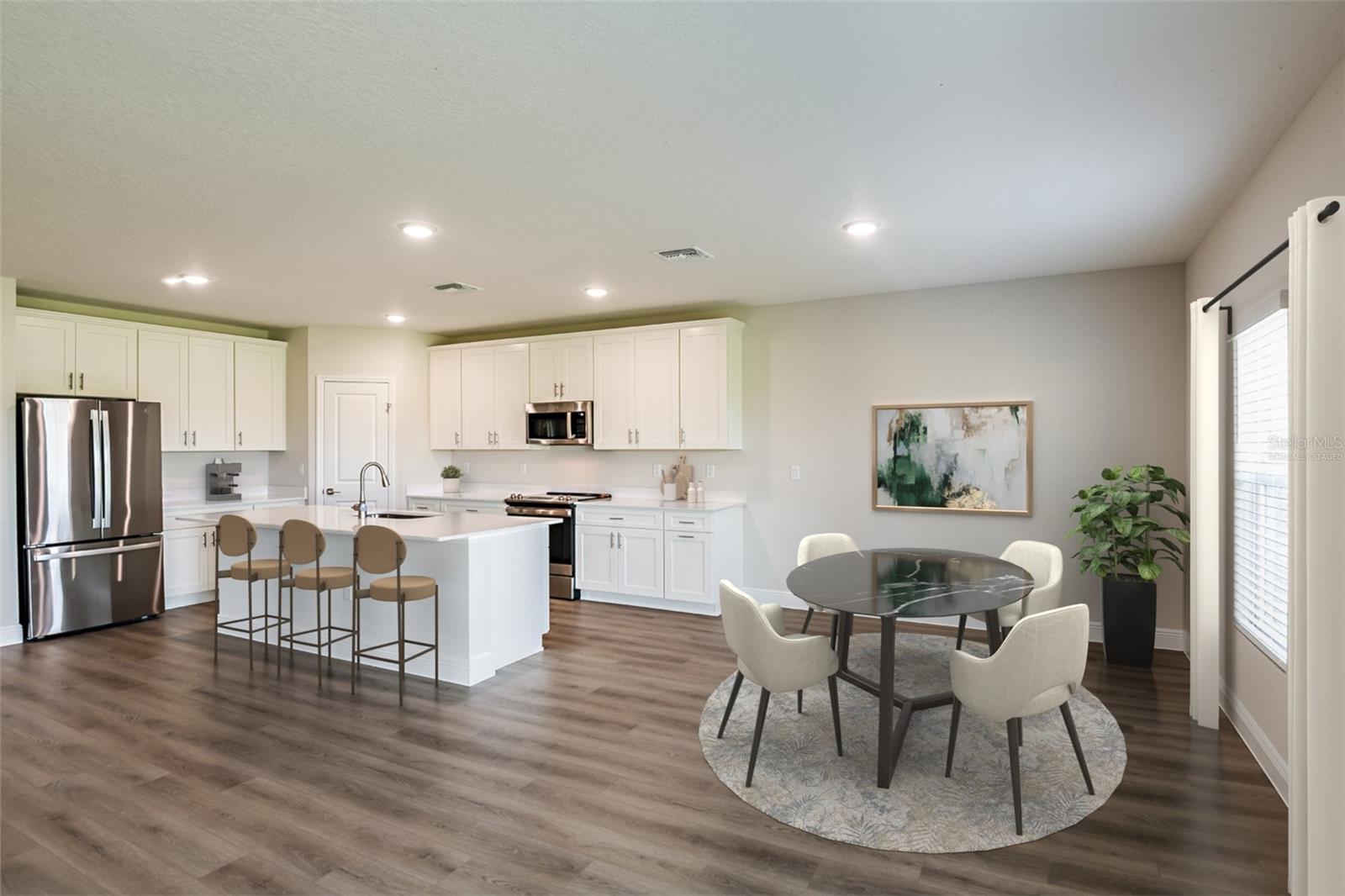 Image 2 of 31 For 9936 Annunciation Drive