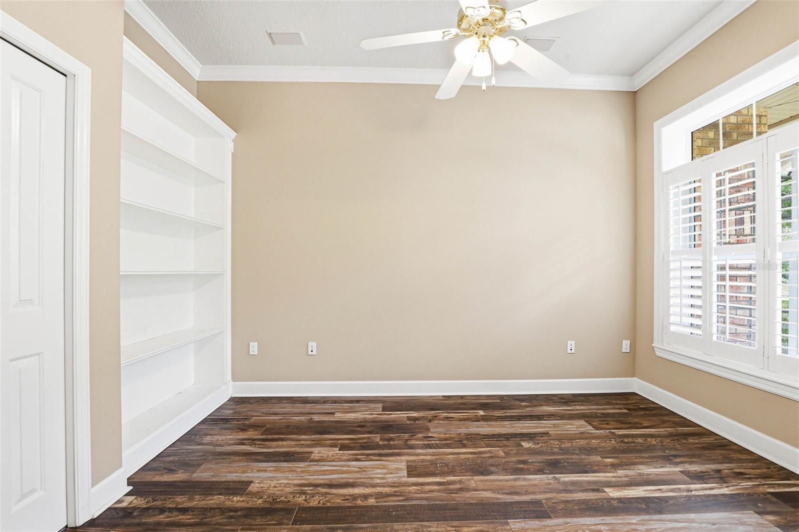 Image 14 of 65 For 16533 Hutchison Road