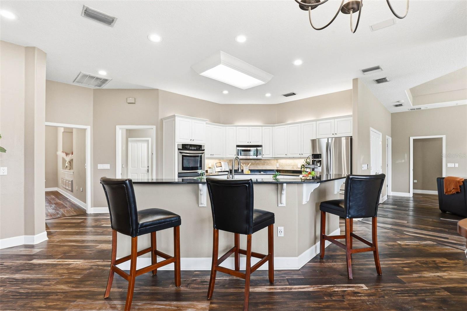 Image 18 of 65 For 16533 Hutchison Road