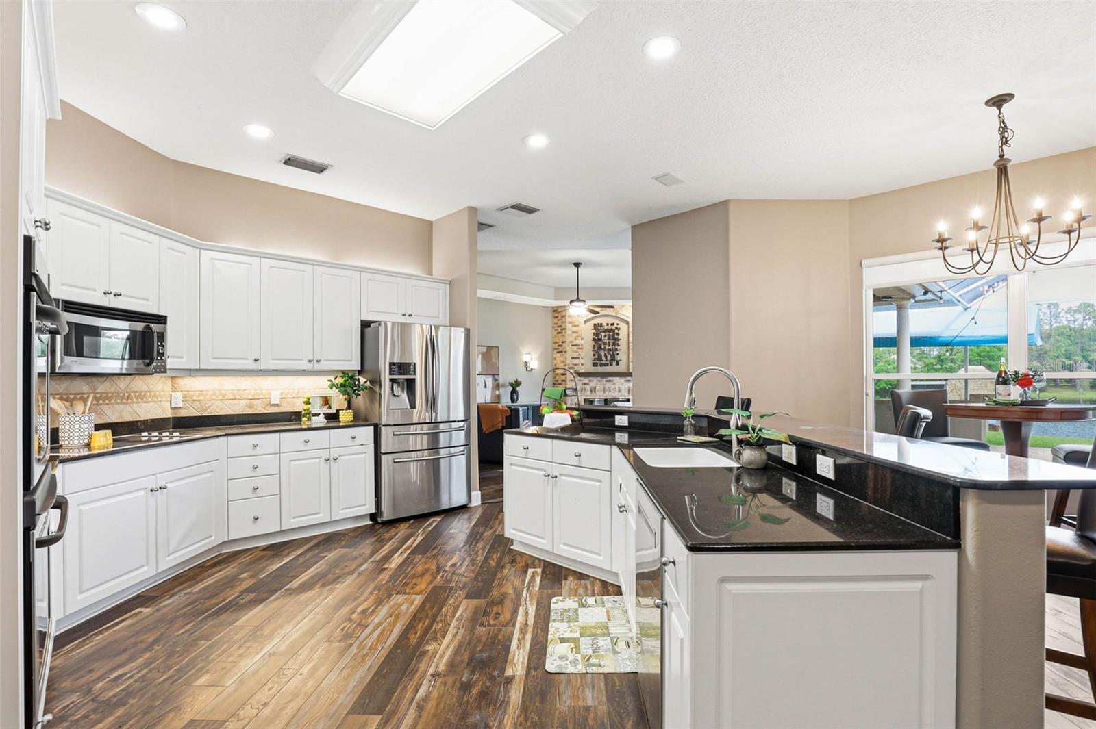 Image 20 of 65 For 16533 Hutchison Road