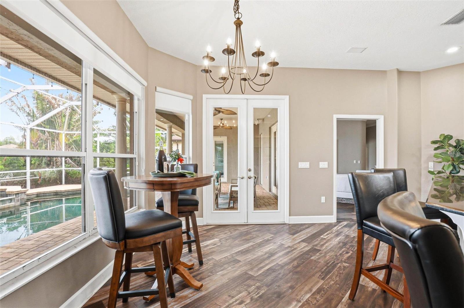 Image 22 of 65 For 16533 Hutchison Road