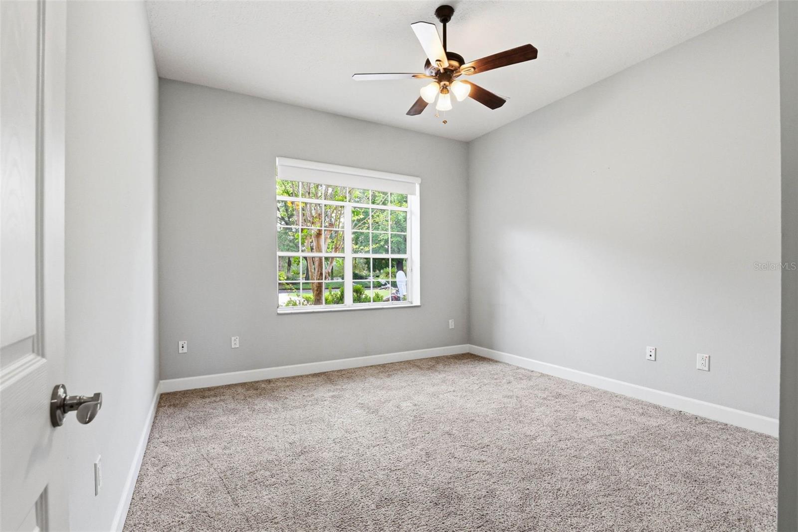 Image 34 of 65 For 16533 Hutchison Road