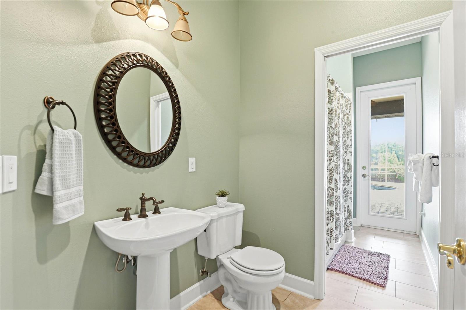 Image 40 of 65 For 16533 Hutchison Road