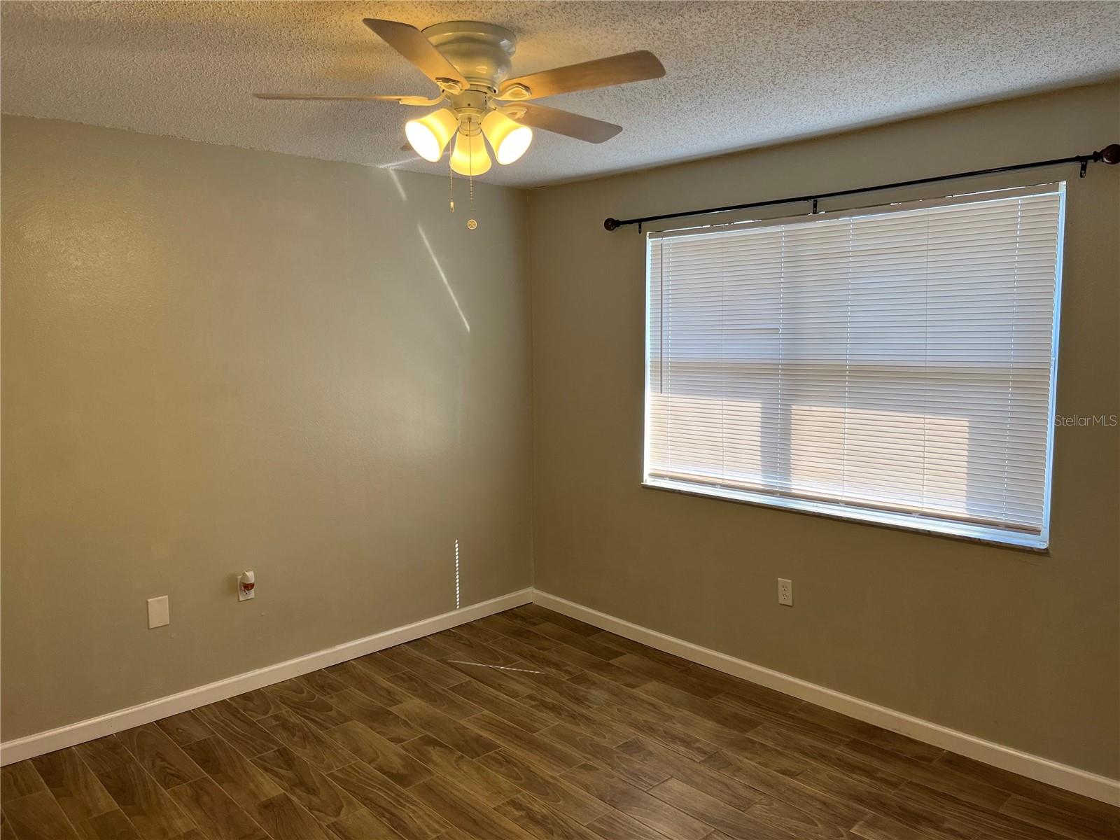 Image 16 of 19 For 5052 Terrace Club Lane 201