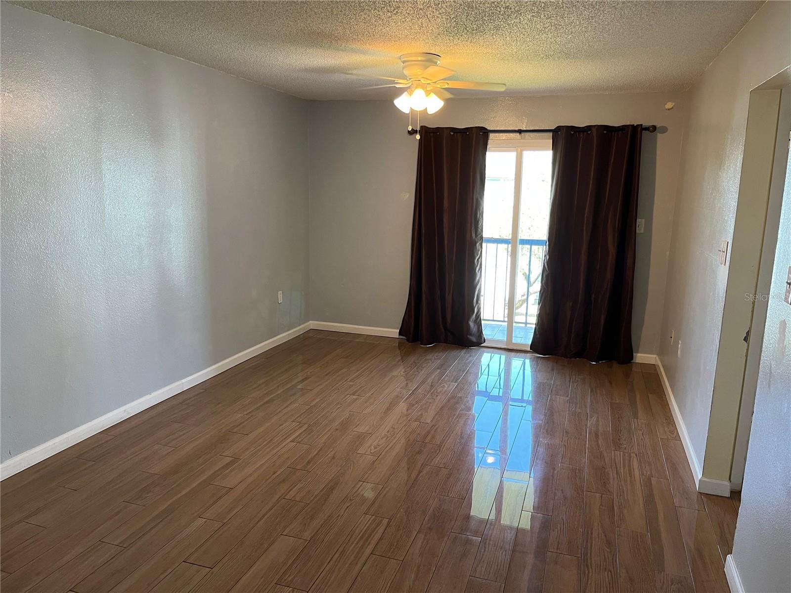 Image 7 of 19 For 5052 Terrace Club Lane 201