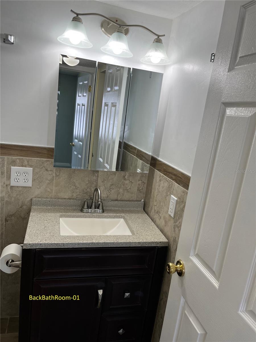 Image 9 of 19 For 5052 Terrace Club Lane 201