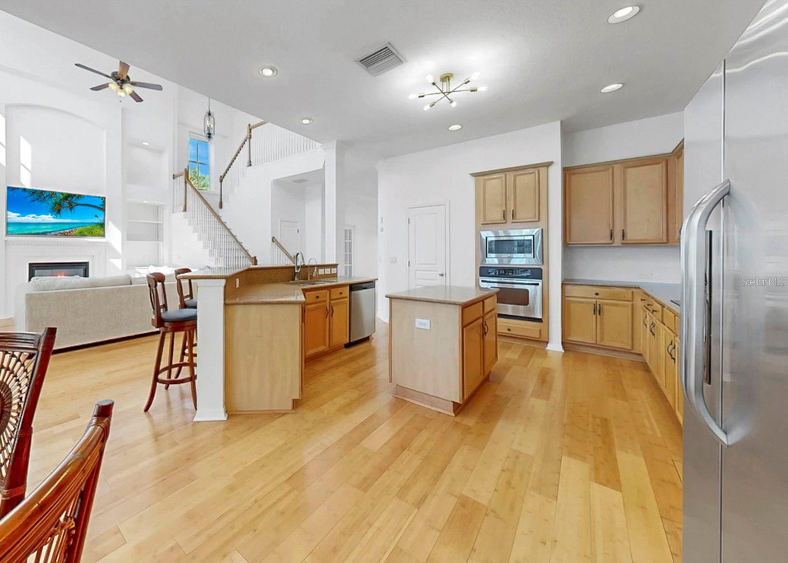 Image 19 of 96 For 435 Islebay Drive