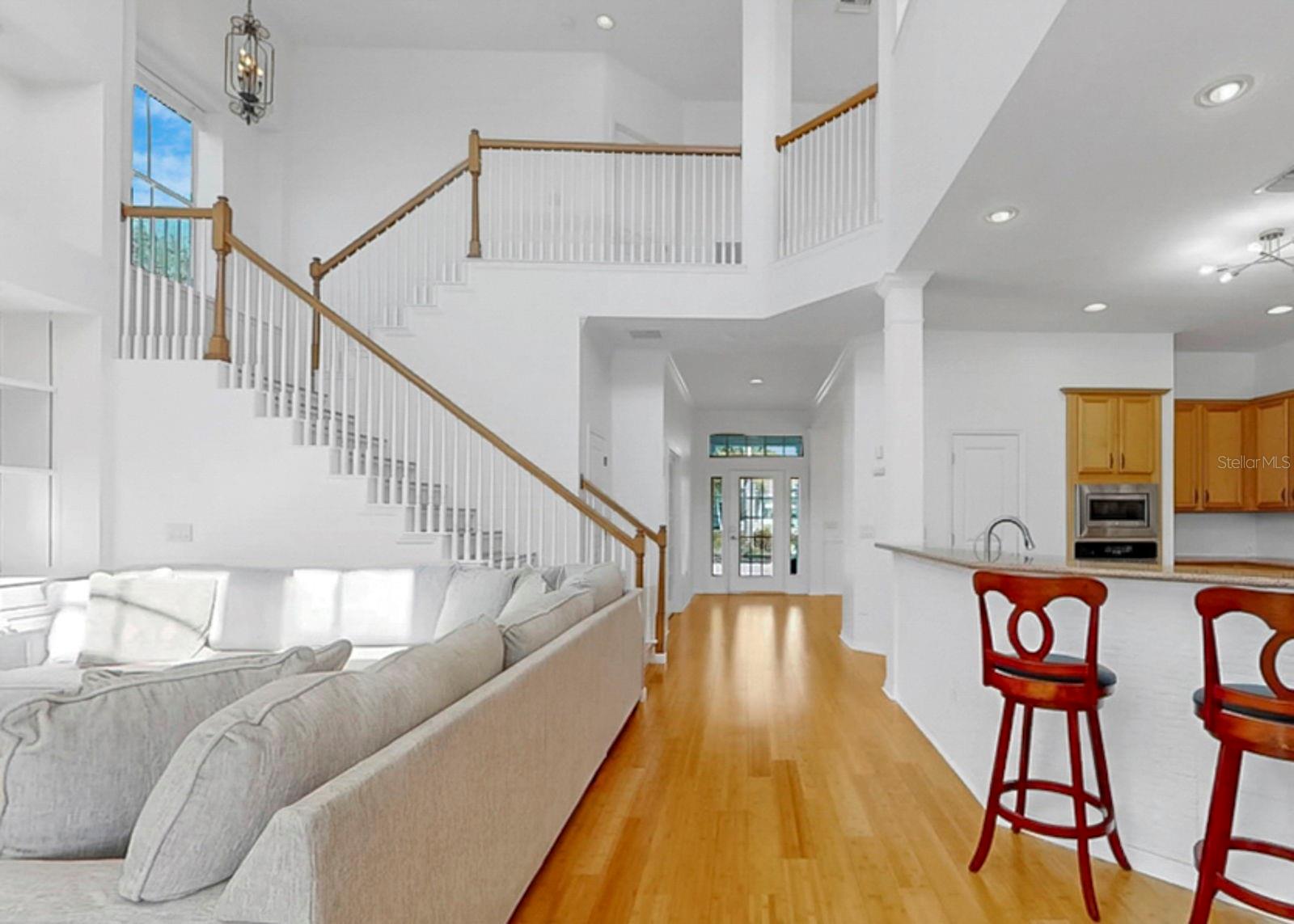 Image 26 of 96 For 435 Islebay Drive