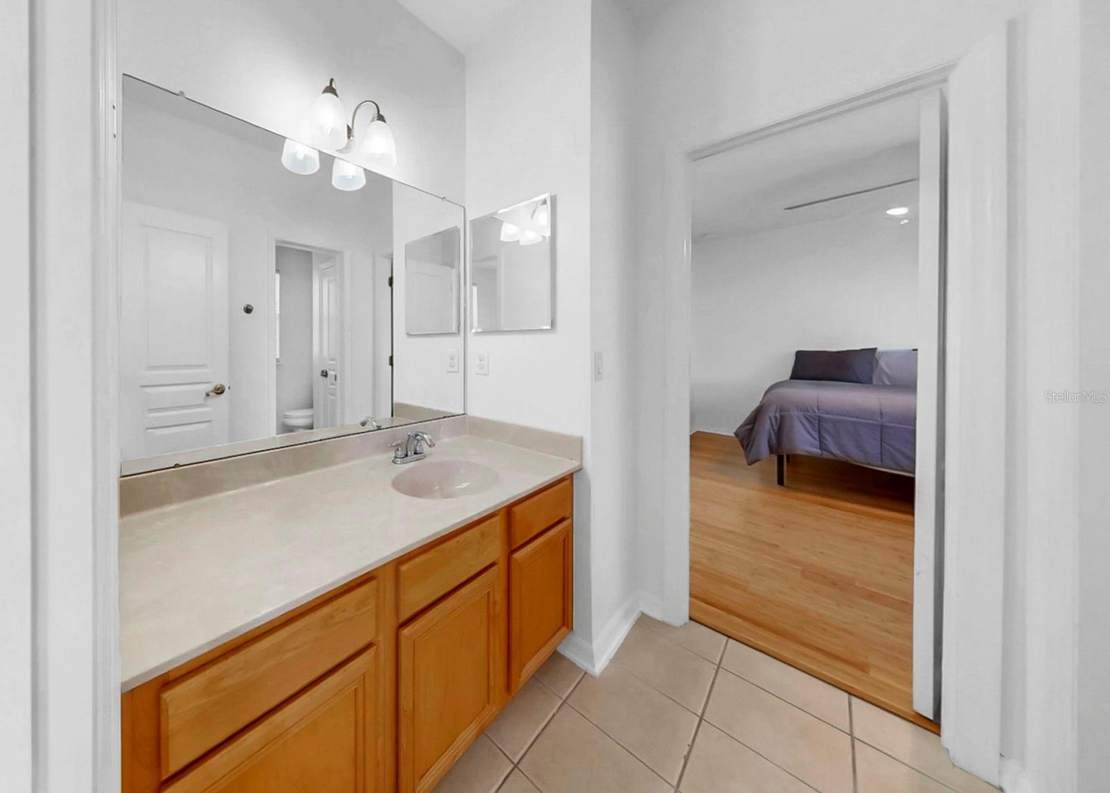 Image 40 of 96 For 435 Islebay Drive