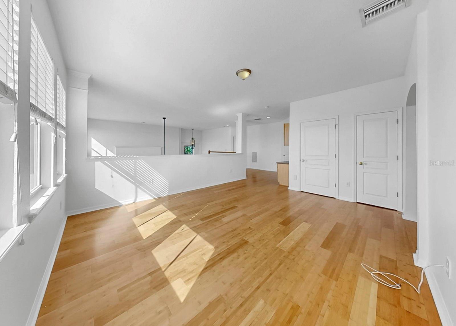 Image 45 of 96 For 435 Islebay Drive