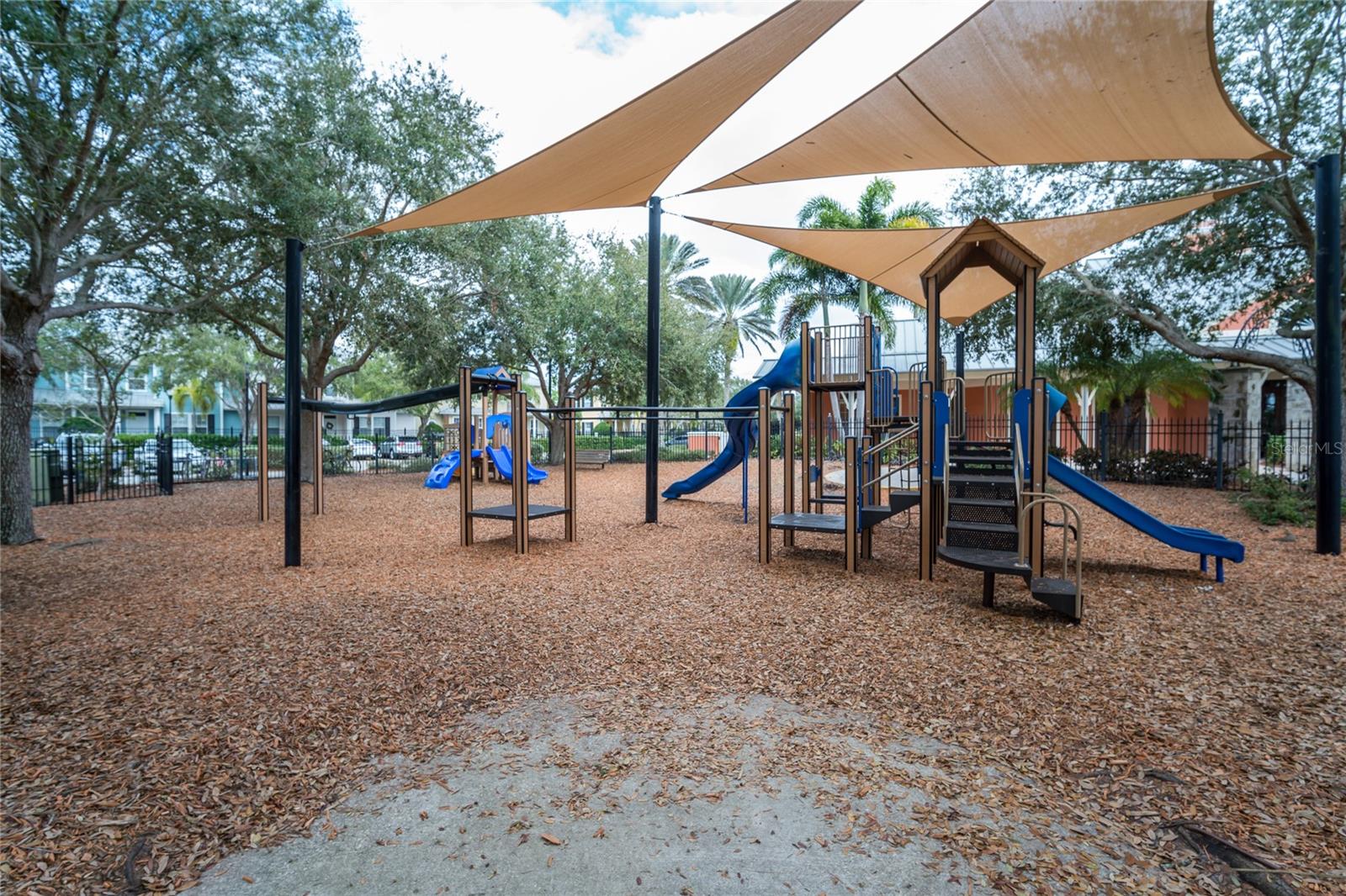 Image 91 of 96 For 435 Islebay Drive