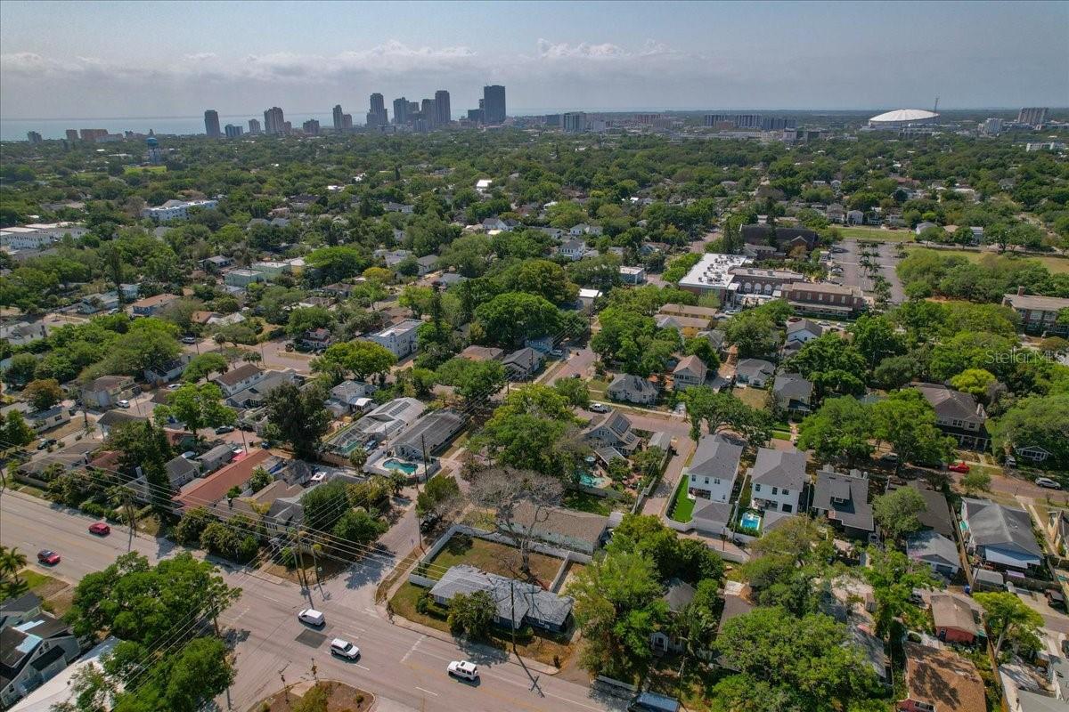 Listing photo id 43 for 1200 22nd Avenue N