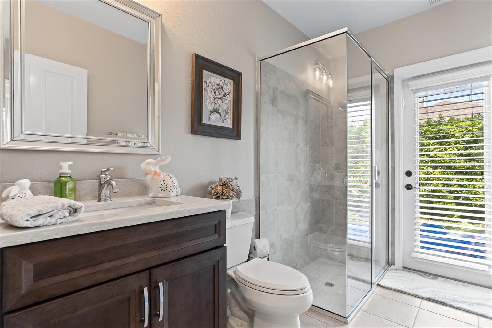 Listing photo id 27 for 2867 Deer Run