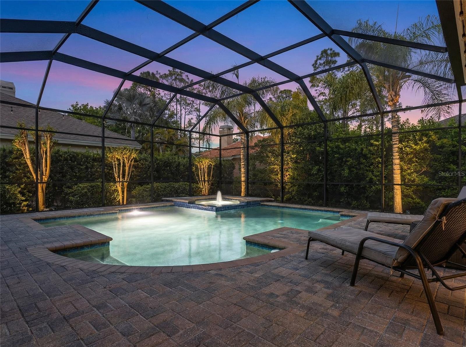 Listing photo id 35 for 2867 Deer Run