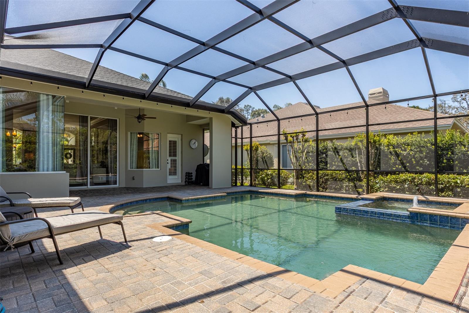 Listing photo id 39 for 2867 Deer Run