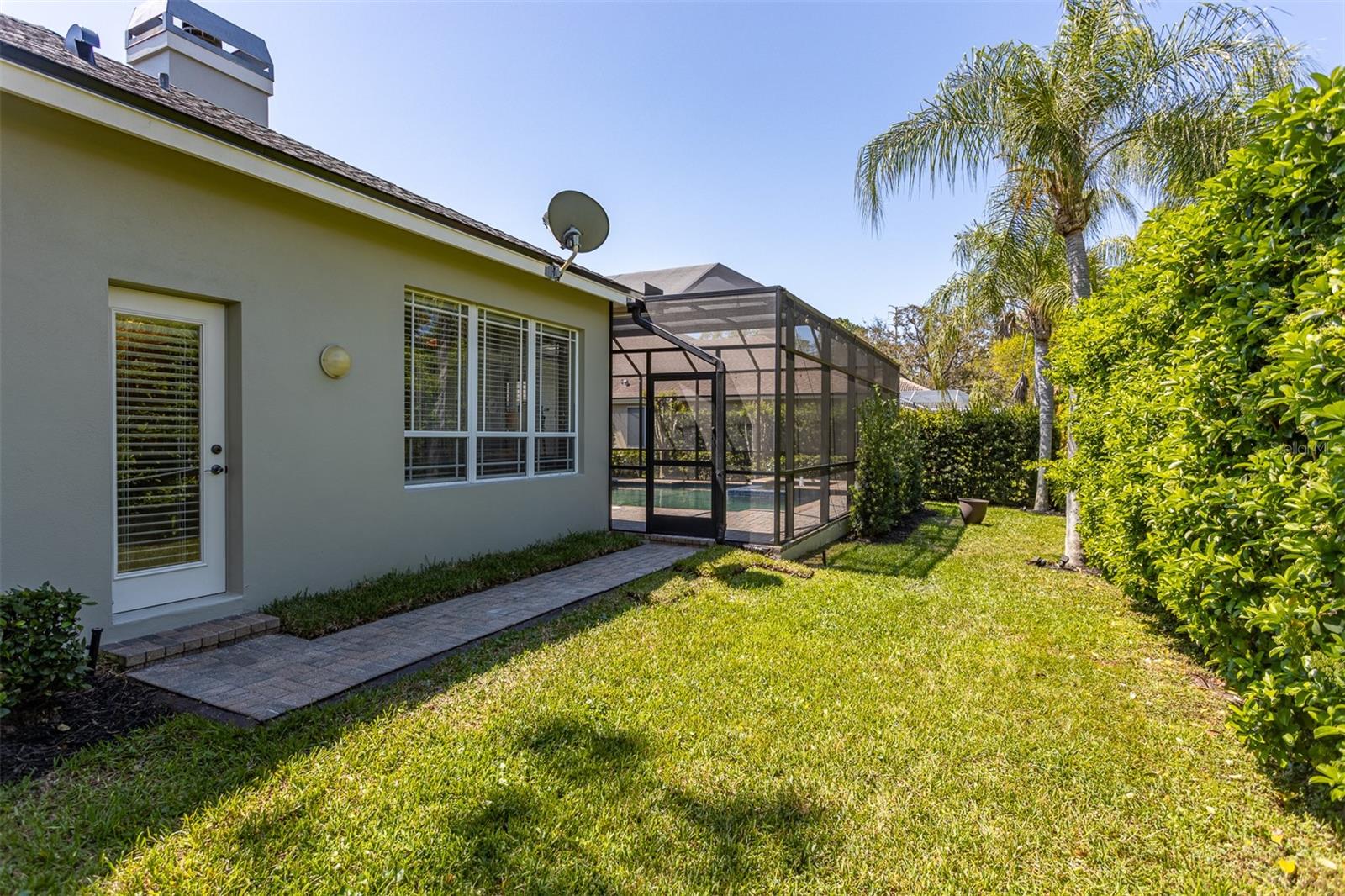 Listing photo id 43 for 2867 Deer Run