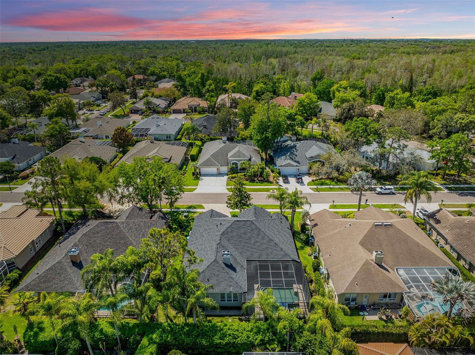 Listing photo id 59 for 2867 Deer Run