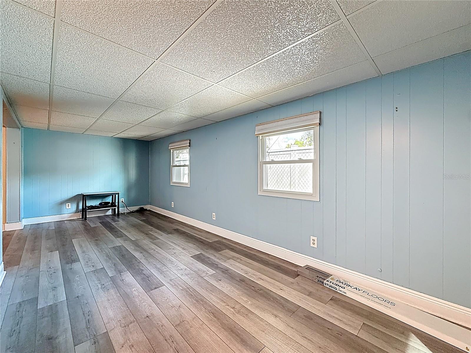 Image 17 of 61 For 403 Mindy Drive