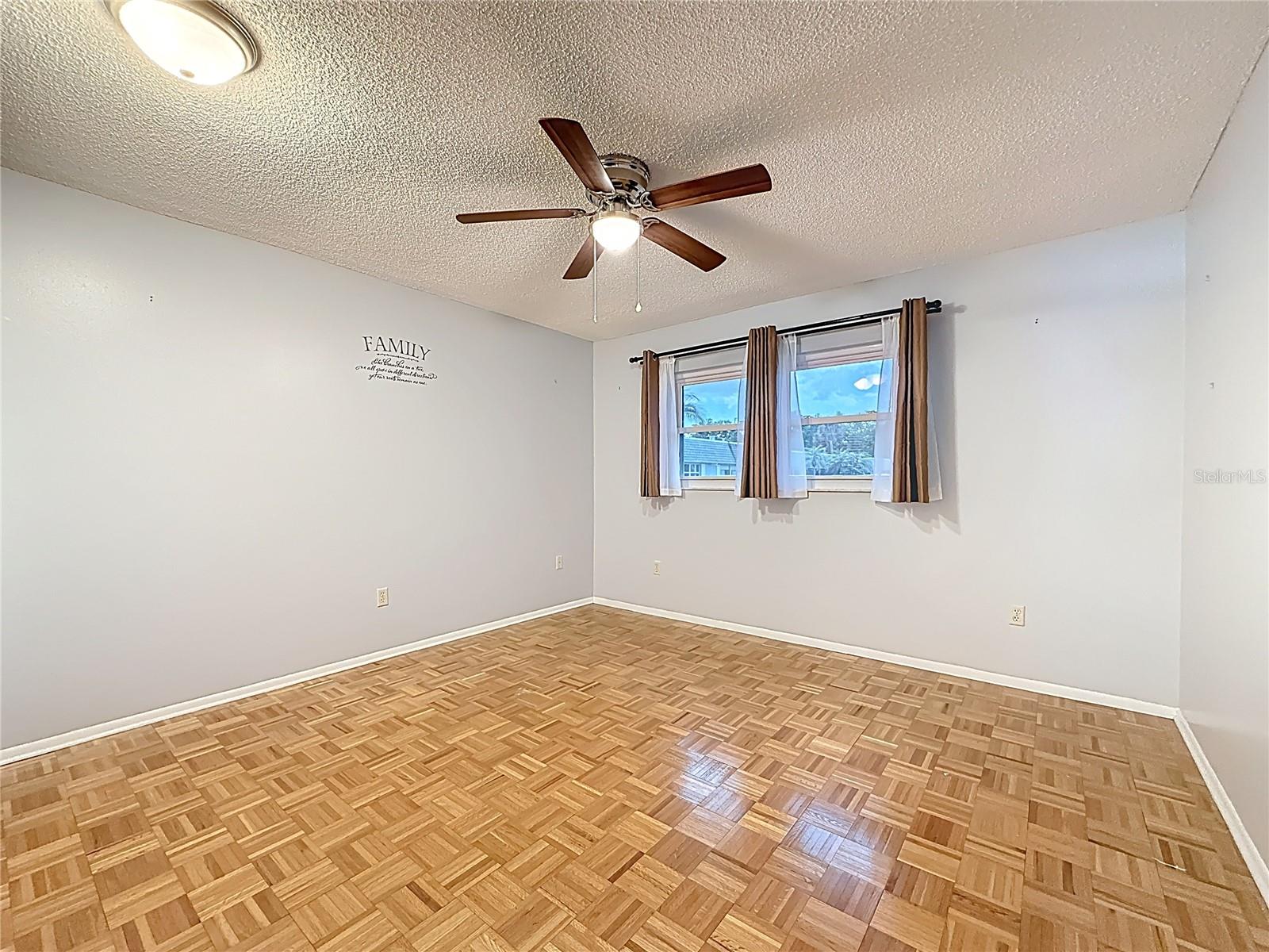 Image 25 of 61 For 403 Mindy Drive