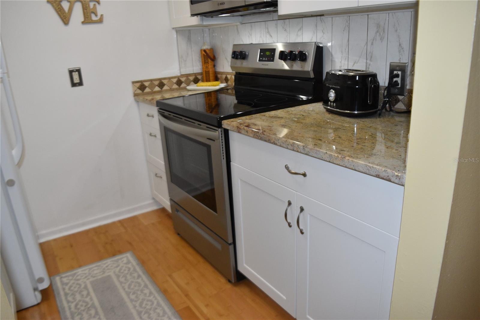 Image 20 of 56 For 4746 Azalea Drive 208c