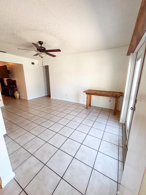 Listing photo id 11 for 12422 Cardiff Drive