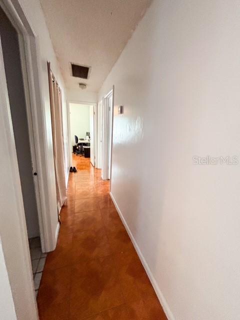 Listing photo id 17 for 12422 Cardiff Drive