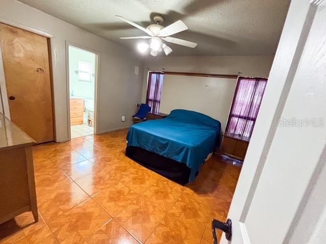 Listing photo id 18 for 12422 Cardiff Drive