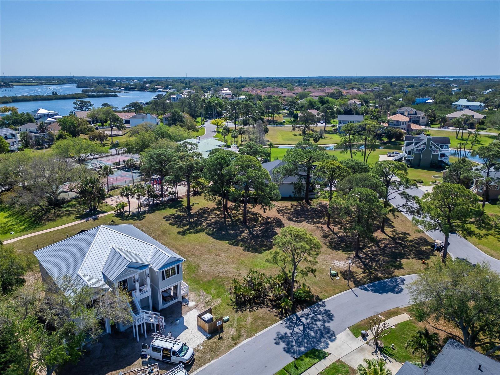 Image 7 of 25 For Harbour Watch Drive