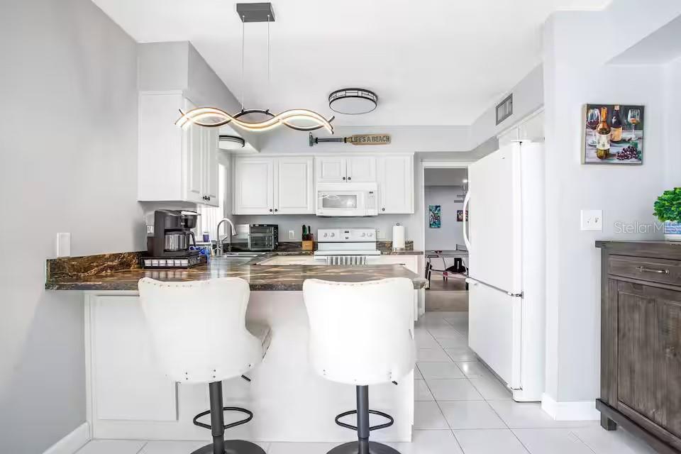 Image 13 of 49 For 12931 127th Avenue