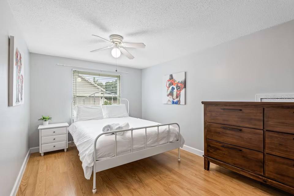 Image 22 of 49 For 12931 127th Avenue