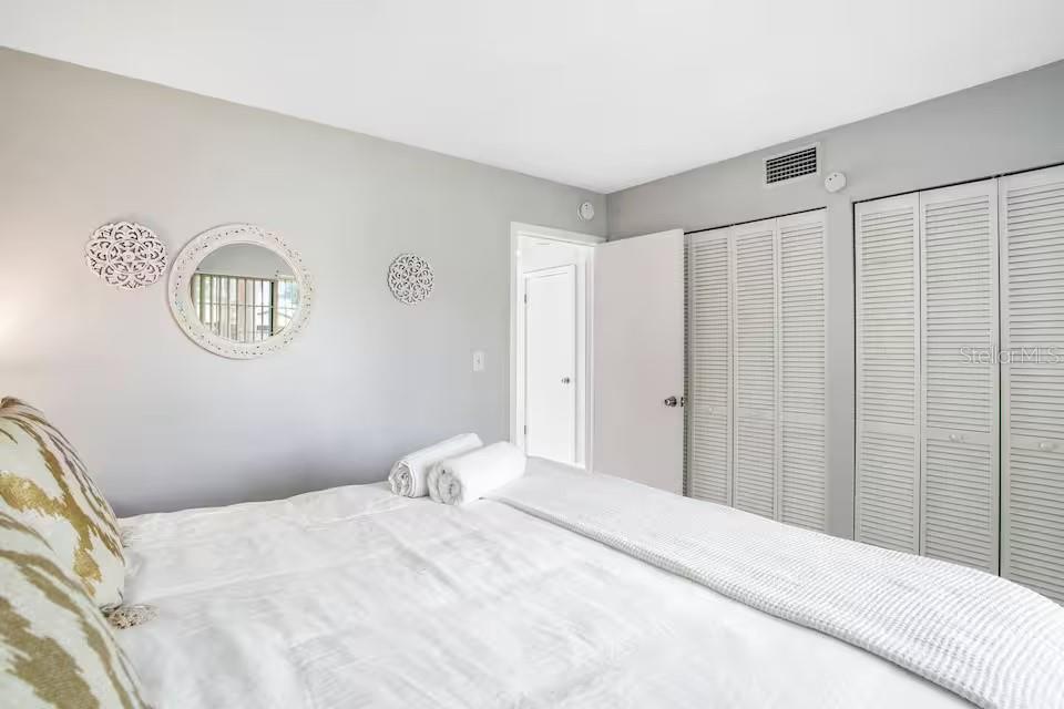 Image 24 of 49 For 12931 127th Avenue