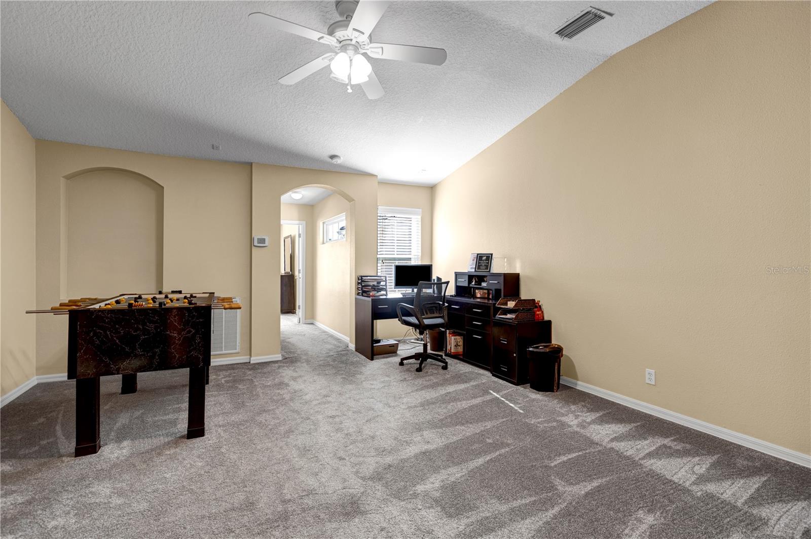 Image 24 of 49 For 3364 Covered Bridge Drive E