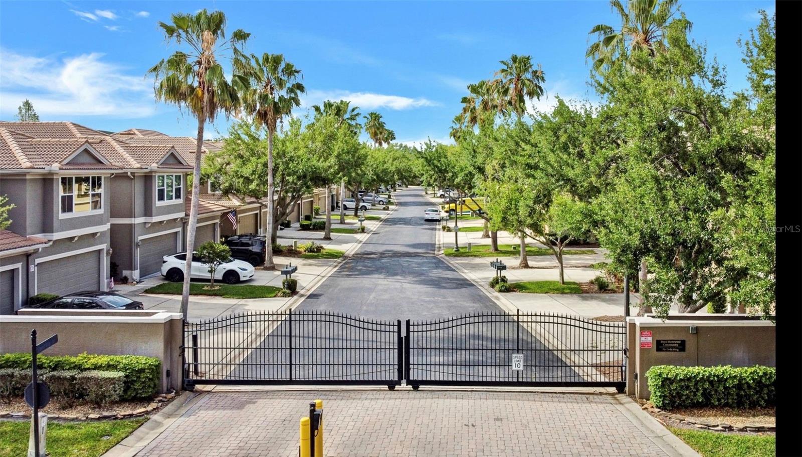 Image 44 of 49 For 3364 Covered Bridge Drive E