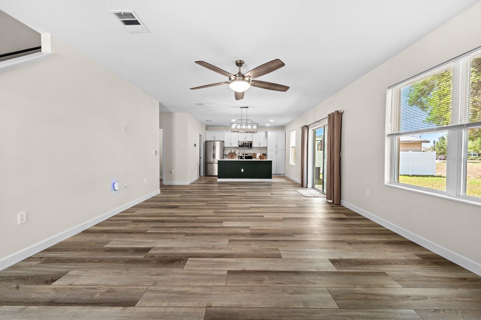 Image 13 of 39 For 9714 Oak Ranch Crescent Court