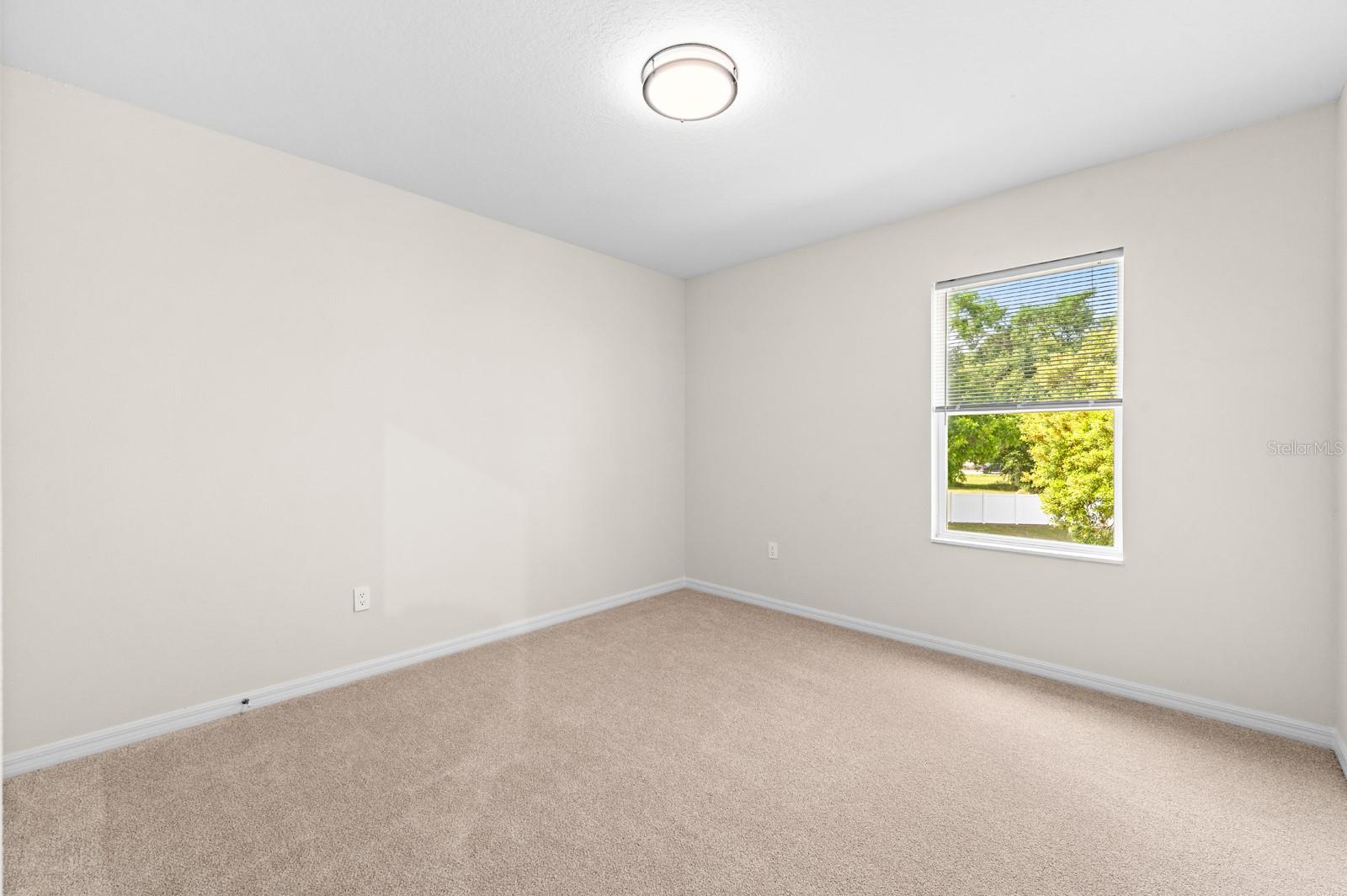 Image 24 of 39 For 9714 Oak Ranch Crescent Court