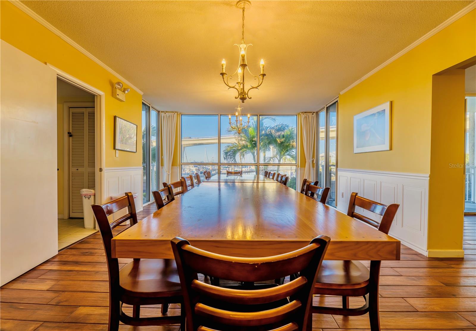 Image 34 of 45 For 100 Pierce Street 1102