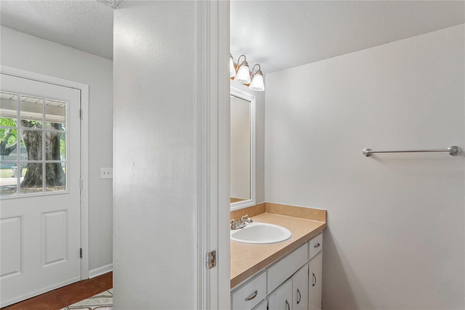 Image 14 of 25 For 1907 Rambling Lane