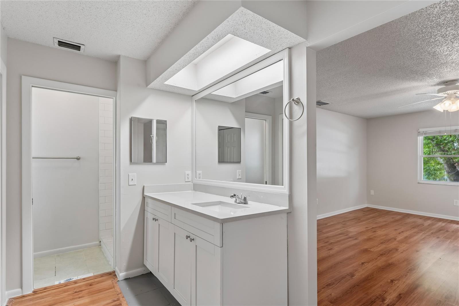 Image 17 of 25 For 1907 Rambling Lane