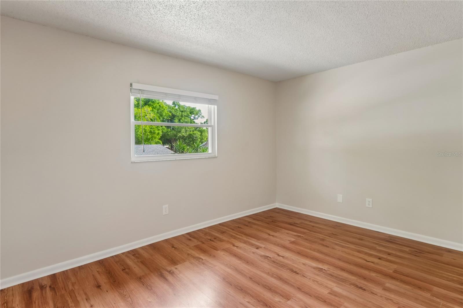 Image 20 of 25 For 1907 Rambling Lane