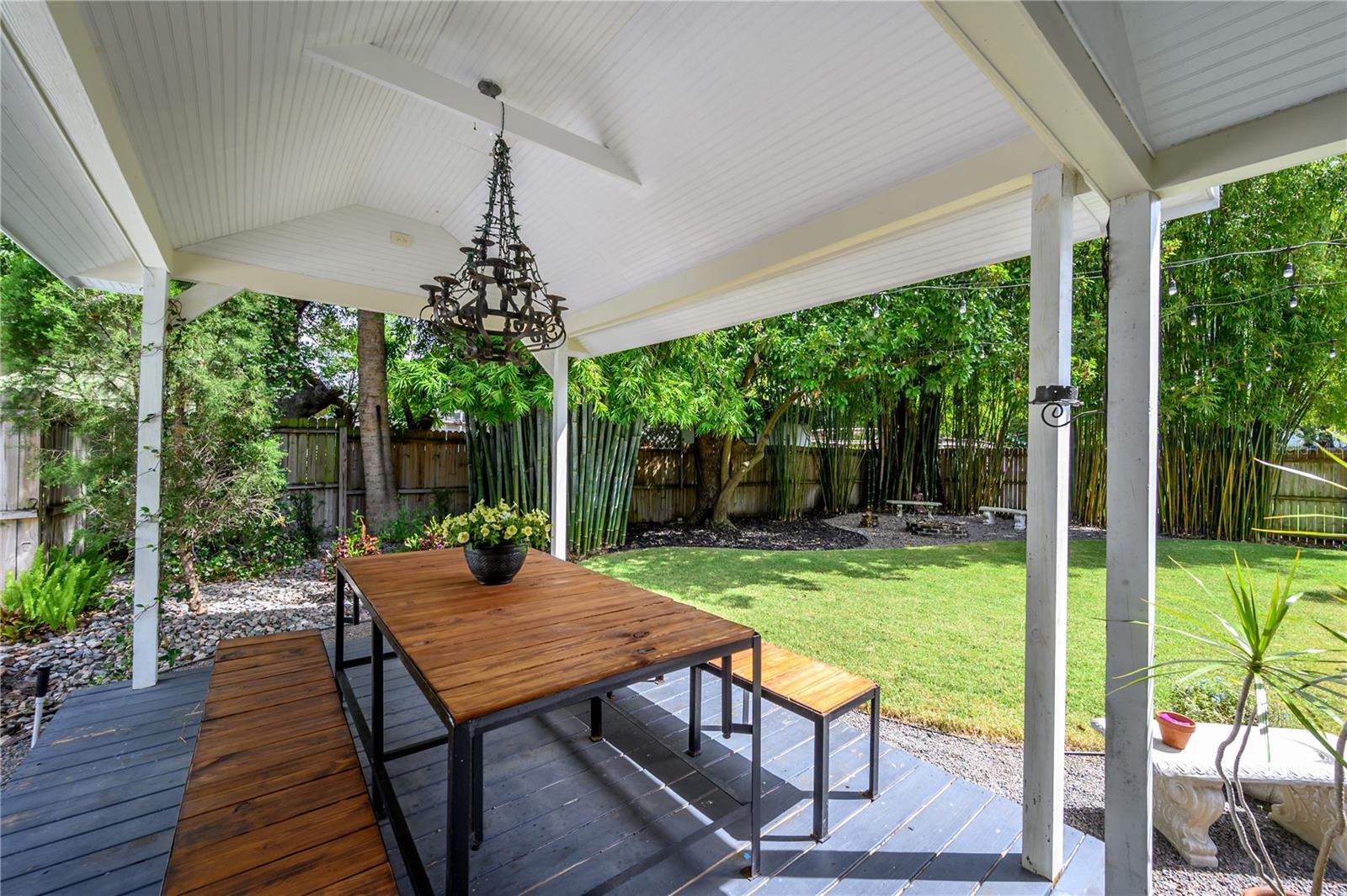 Image 26 of 29 For 508 Amelia Avenue