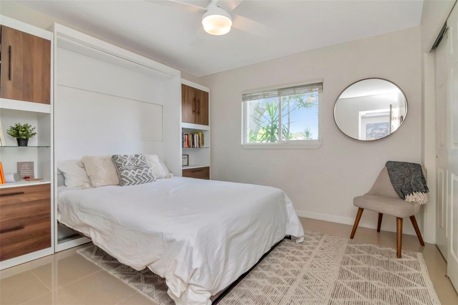 Image 24 of 37 For 6468 17th Terrace N