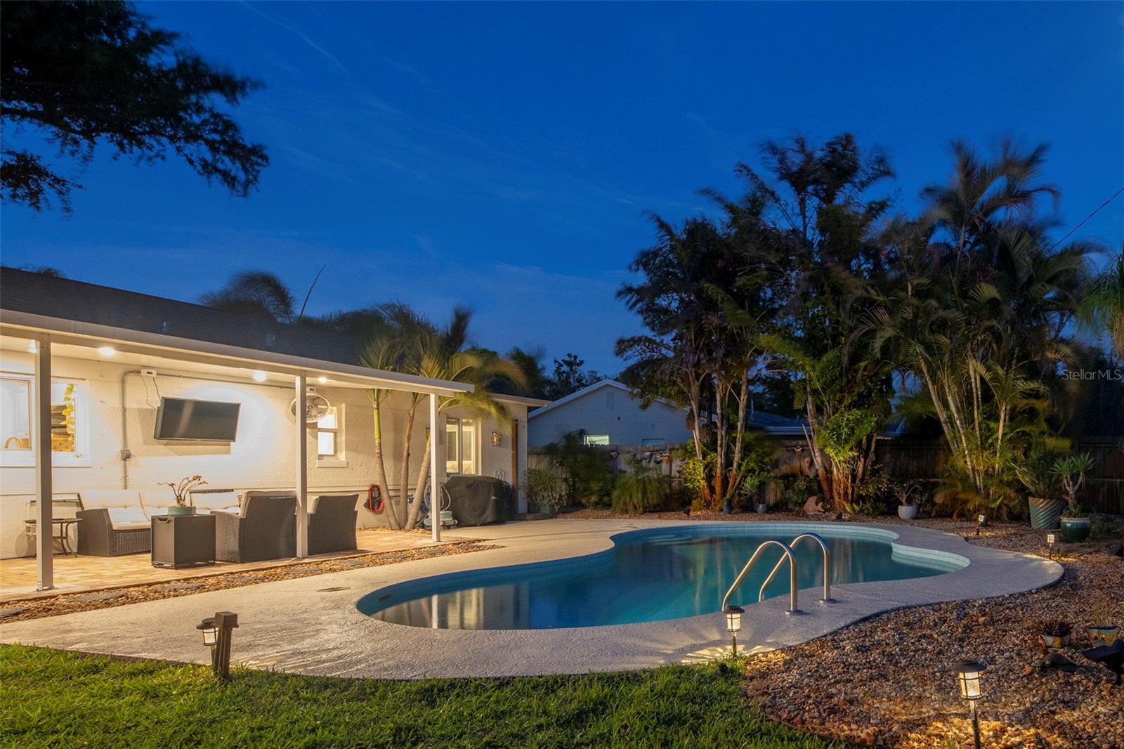 Image 36 of 37 For 6468 17th Terrace N