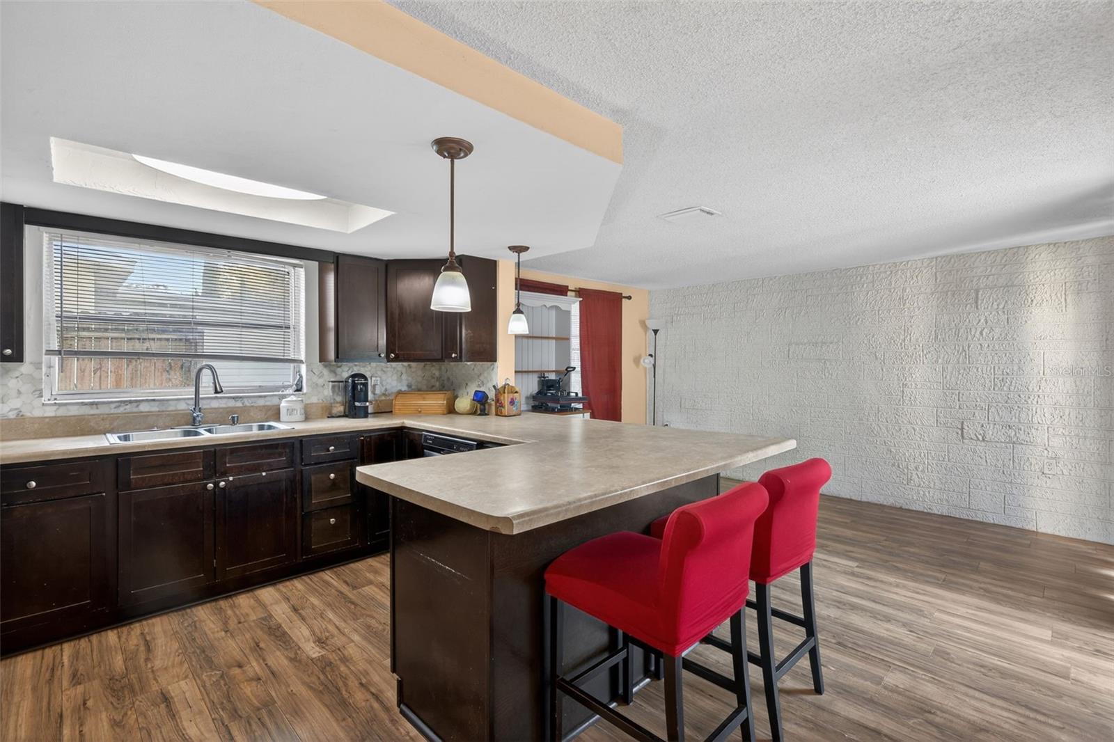 Image 8 of 57 For 9745 Richwood Lane