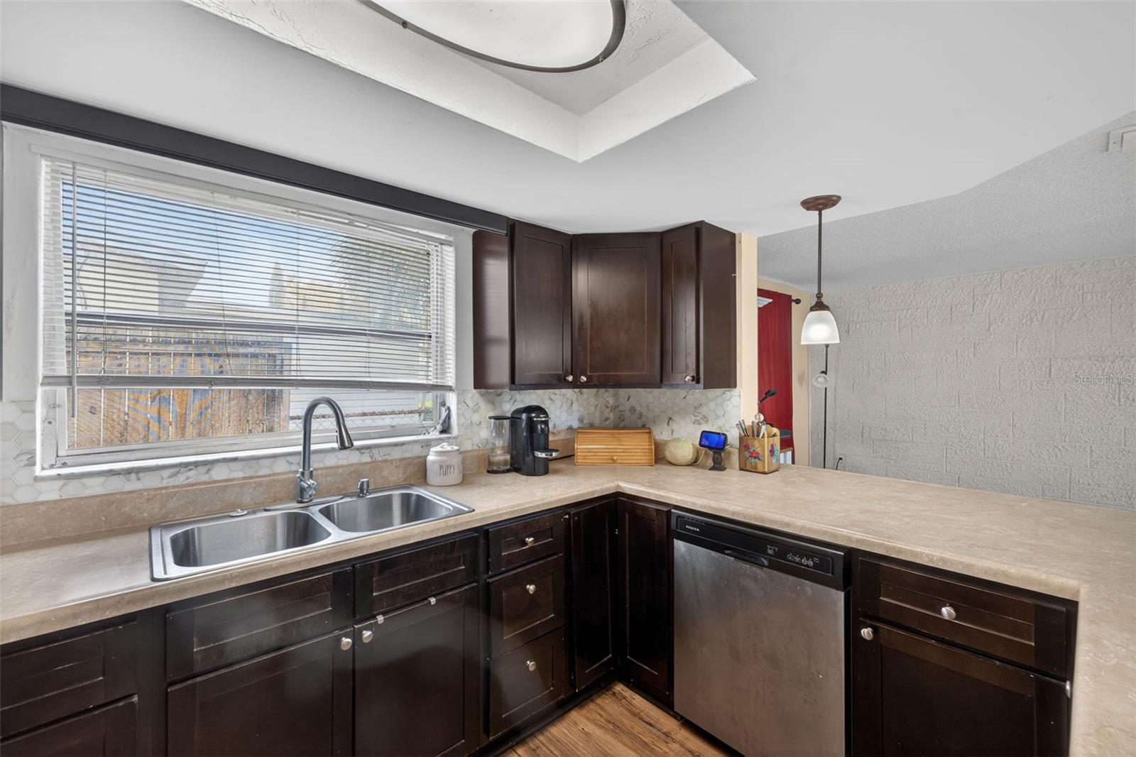 Image 9 of 57 For 9745 Richwood Lane