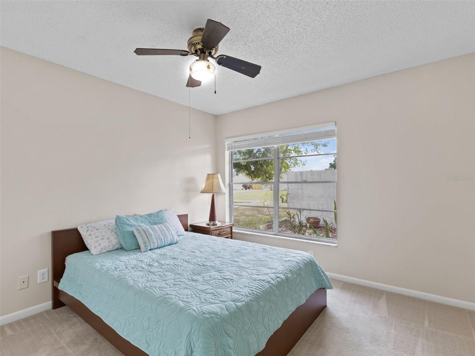 Image 23 of 46 For 322 Hollowtree Drive