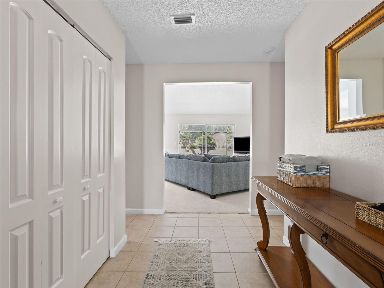 Image 6 of 46 For 322 Hollowtree Drive